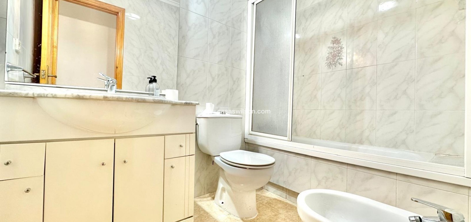 Venta - Apartamento - Torrevieja - Centro