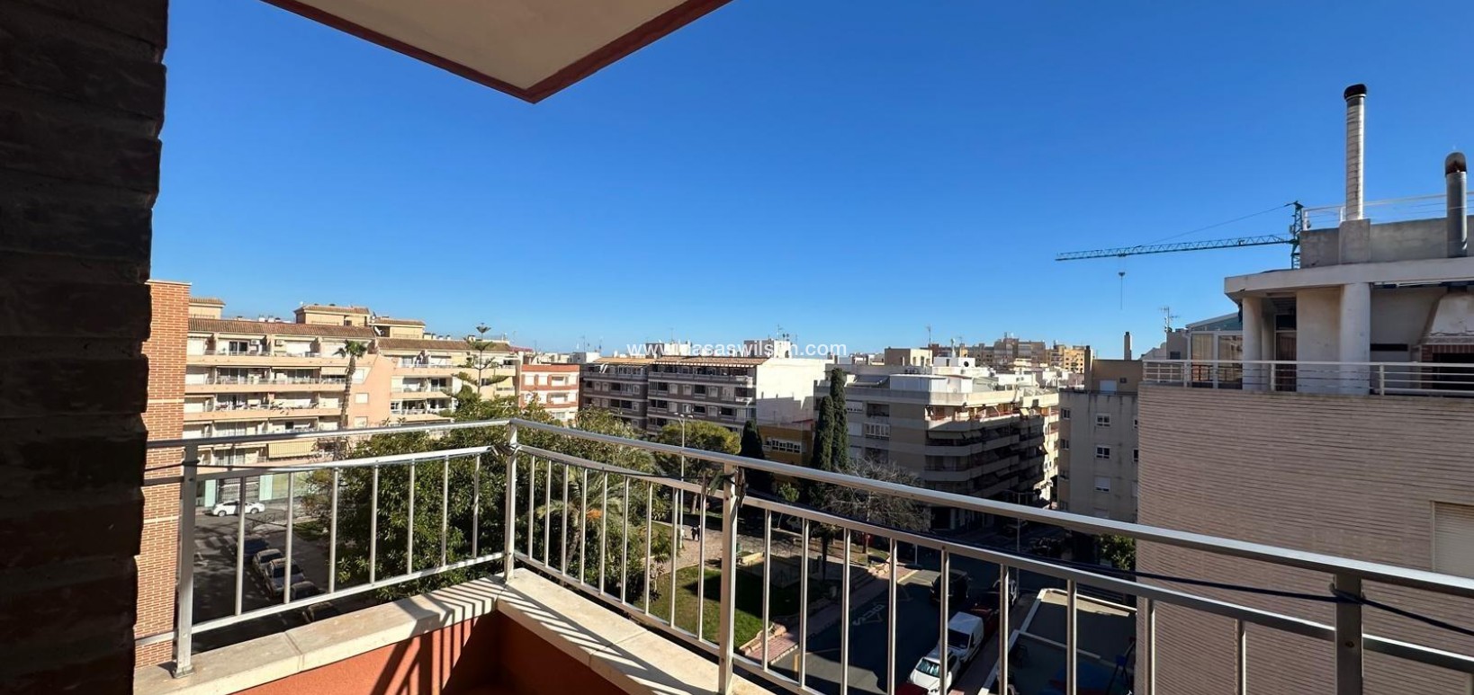 Sale - Apartment - Torrevieja - Estacion De Autobuses