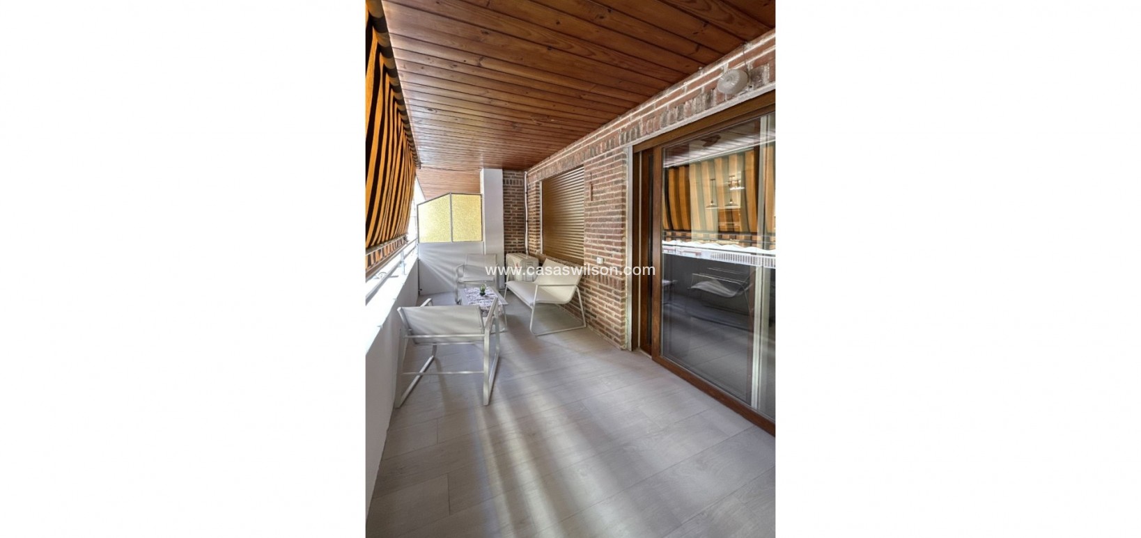 Sale - Appartement - Torrevieja