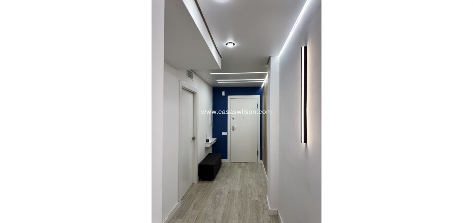 Sale - Appartement - Torrevieja