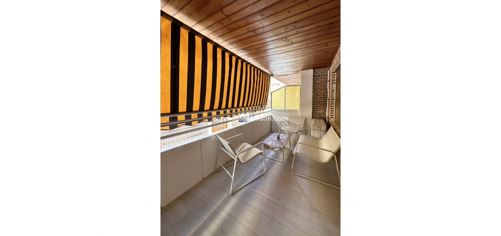 Sale - Appartement - Torrevieja