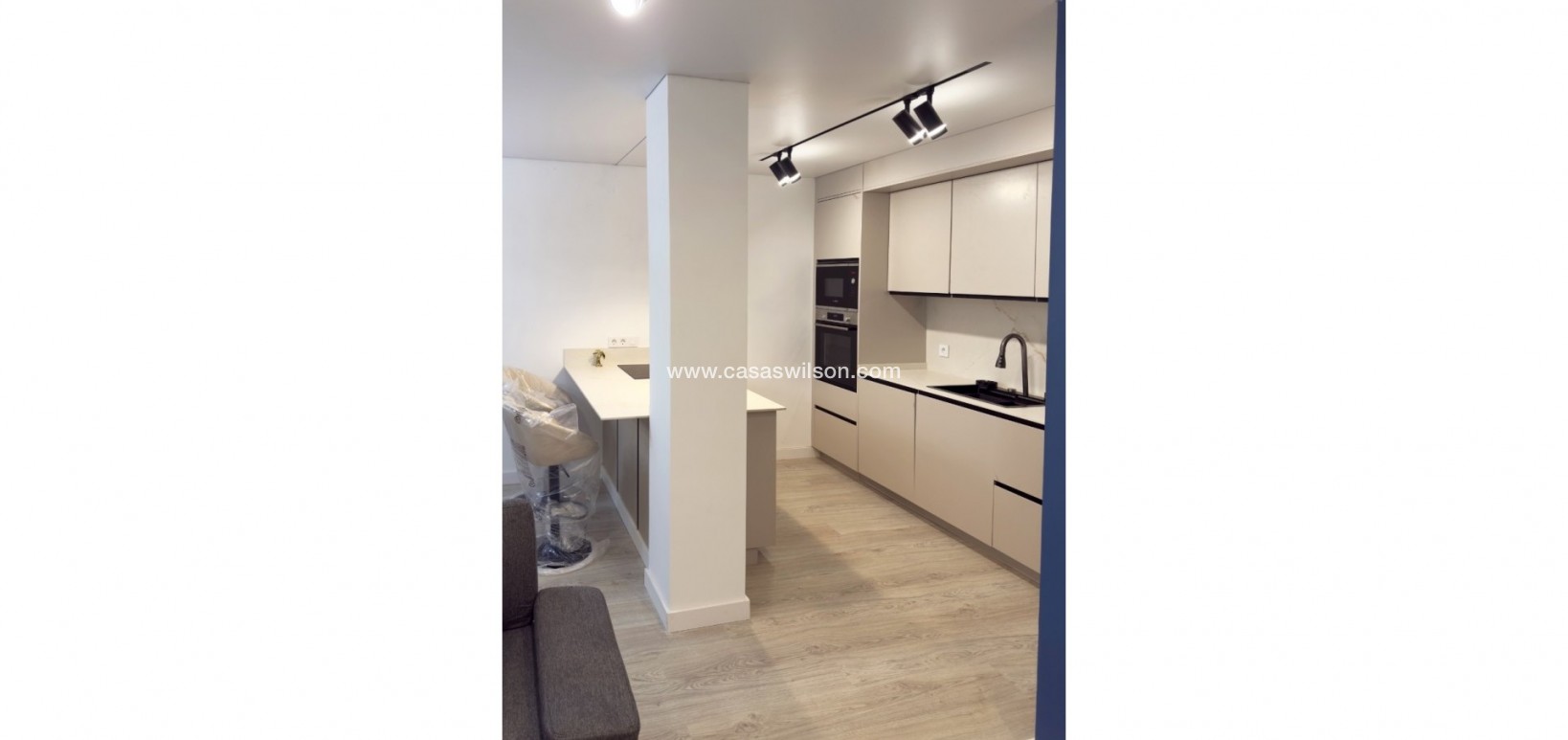 Sale - Appartement - Torrevieja