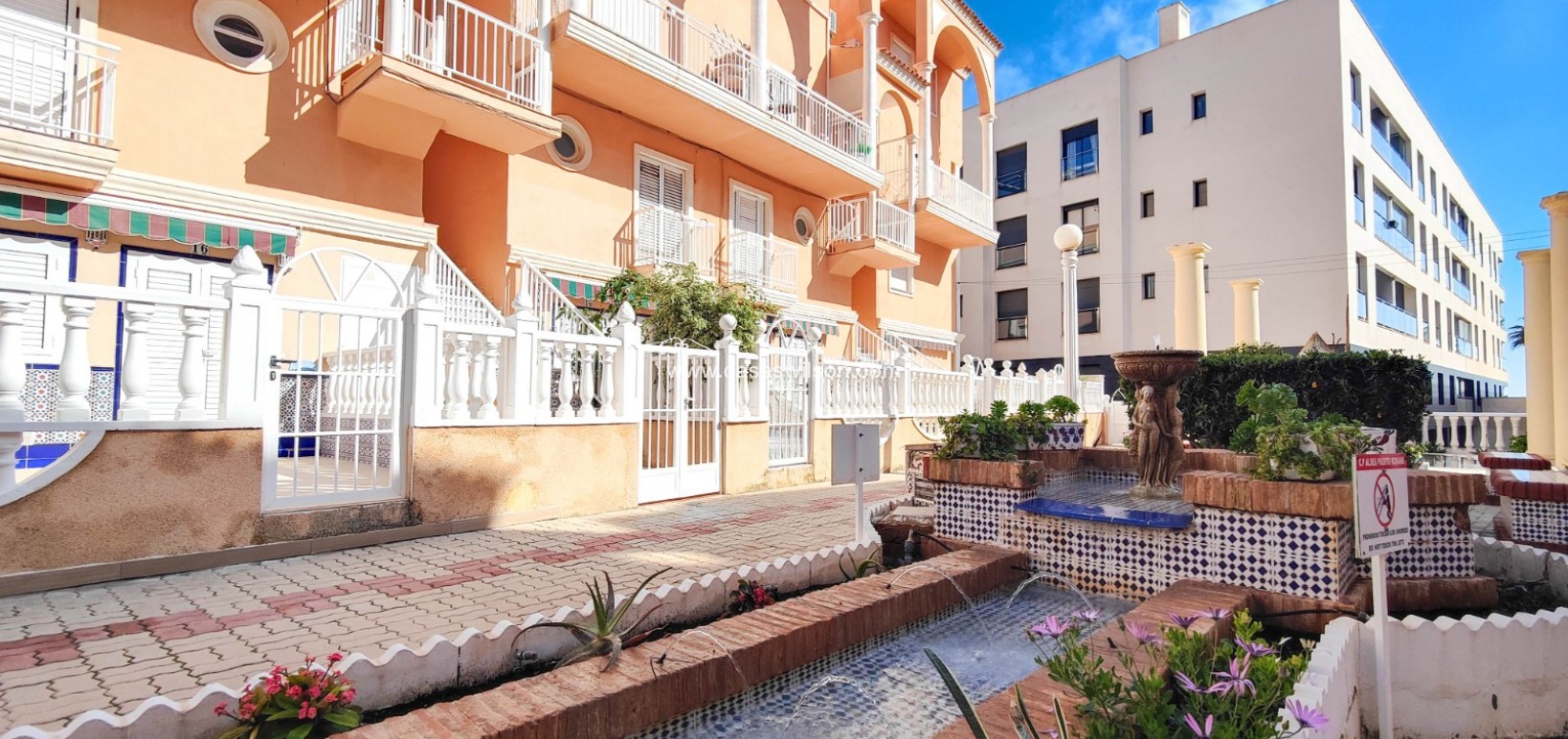 Sale - Apartment - Torrevieja - Costa Blanca