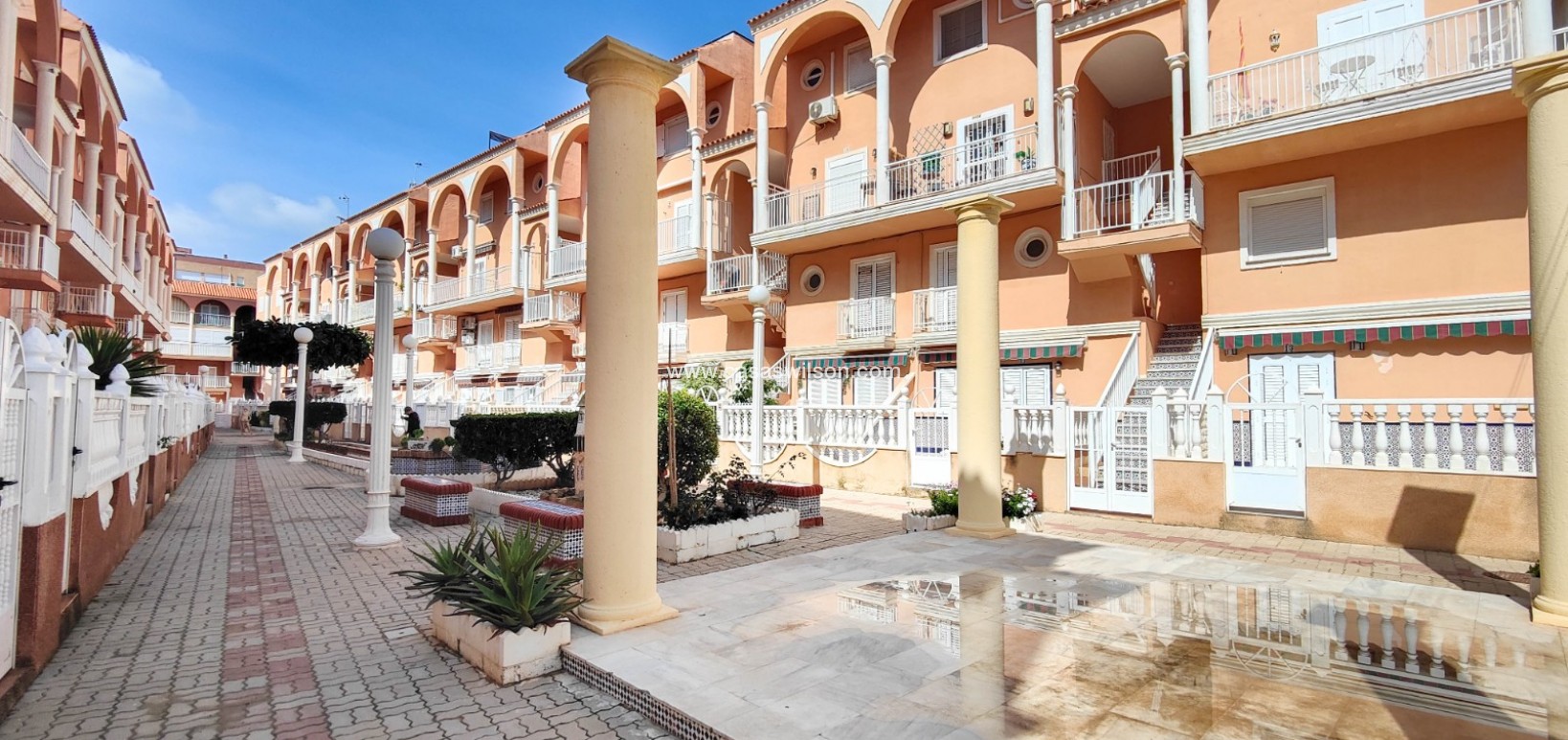 Sale - Apartment - Torrevieja - Costa Blanca