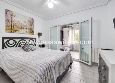 Sale - Townhouse - Torrevieja - Costa Blanca