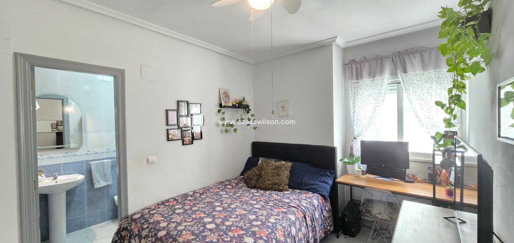 Sale - Apartment - Los Montesinos *