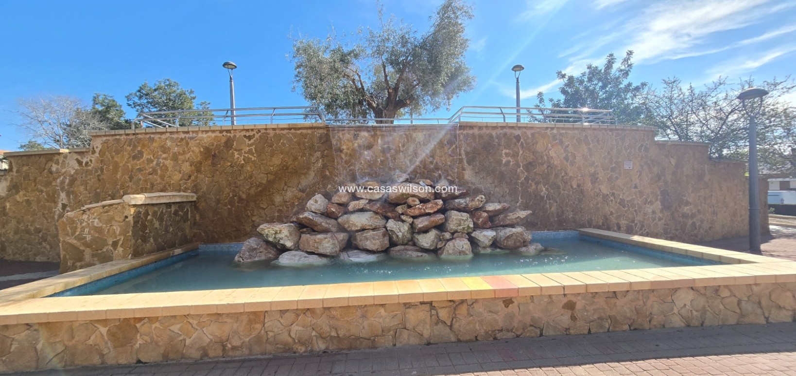 Sale - Apartment - Los Montesinos *