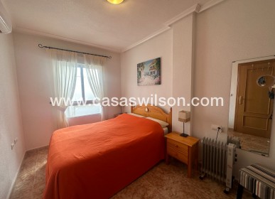 Sale - Apartment - Jacarilla