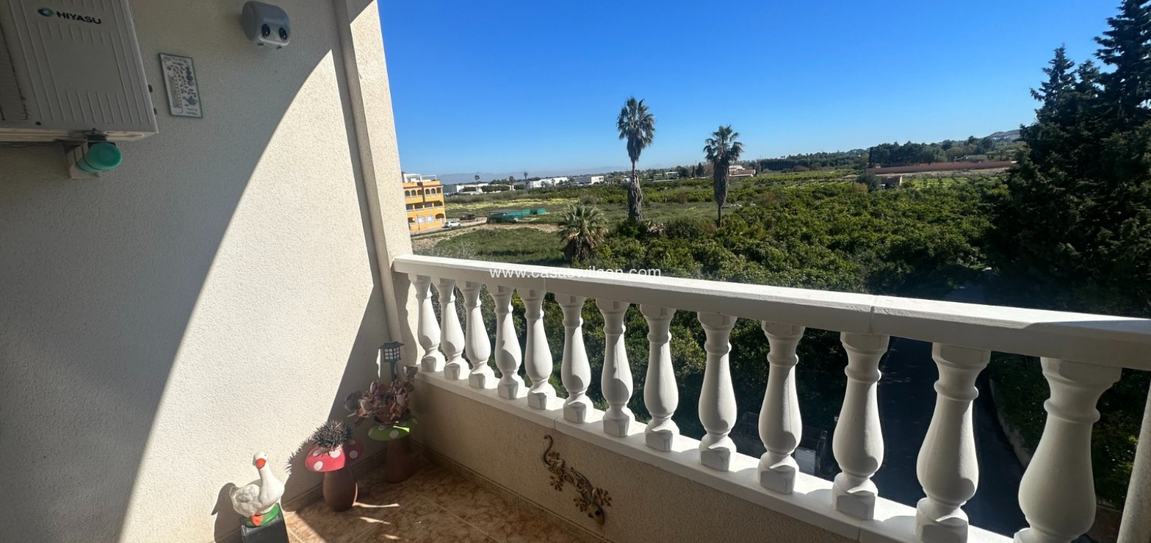 Sale - Apartment - Jacarilla