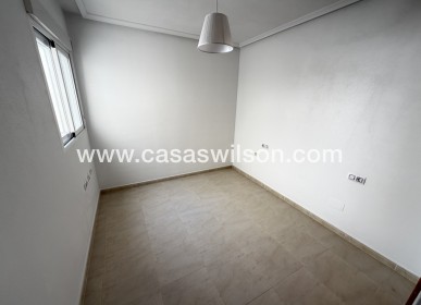Sale - Appartement - Los Montesinos