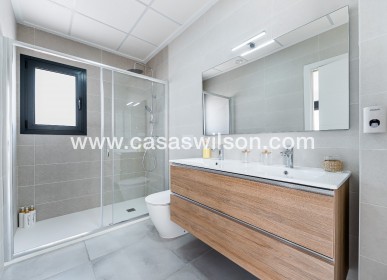 Sale - Villa - Los Montesinos