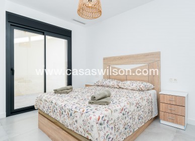 Sale - Villa - Los Montesinos