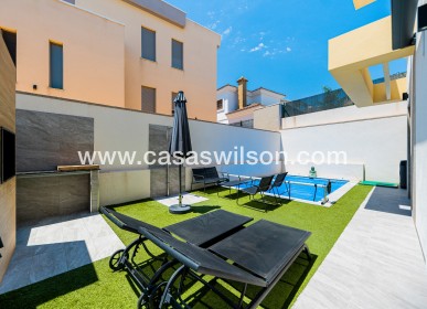 Sale - Villa - Los Montesinos