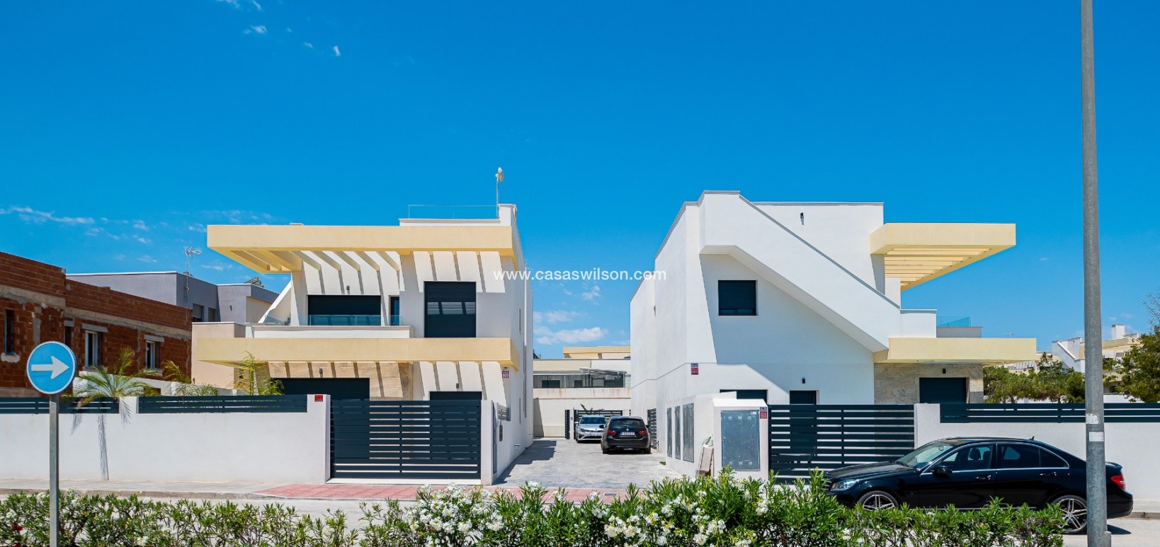 Sale - Villa - Los Montesinos