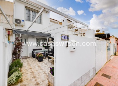Sale - Townhouse - Torrevieja - Costa Blanca