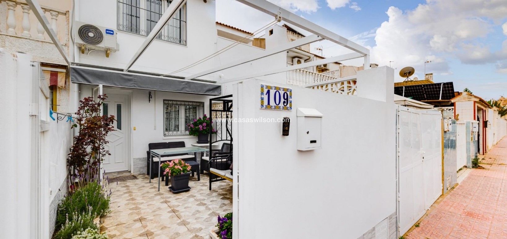 Sale - Townhouse - Torrevieja - Costa Blanca