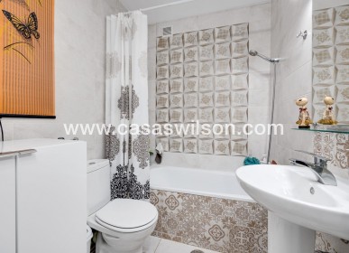 Sale - Townhouse - Torrevieja - Costa Blanca