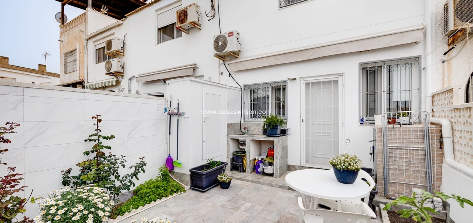 Sale - Townhouse - Torrevieja - Costa Blanca