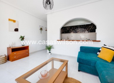 Sale - Townhouse - Torrevieja - Nueva Torrevieja