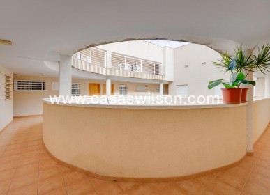 Venta - Apartamento - Torrevieja - Centro