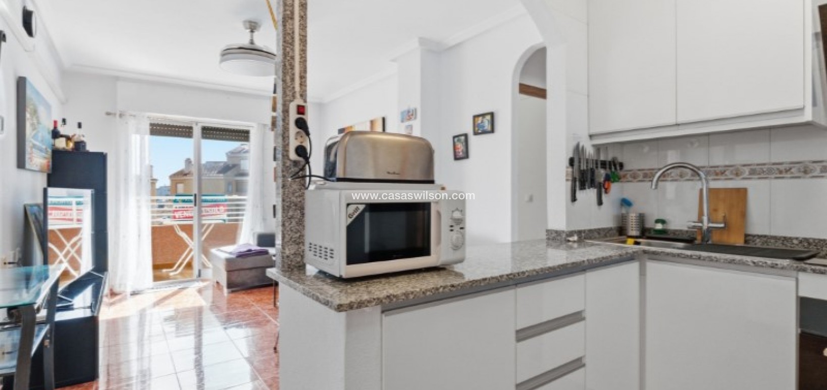 Sale - Apartment - Torrevieja - Costa Blanca