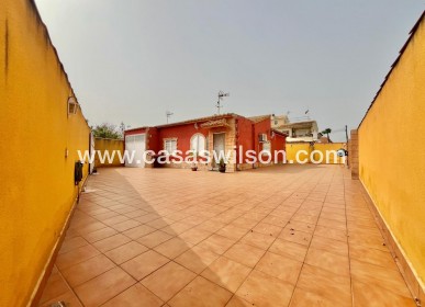 Sale - Villa - Torrevieja - Los Balcones - Los Altos del Edén