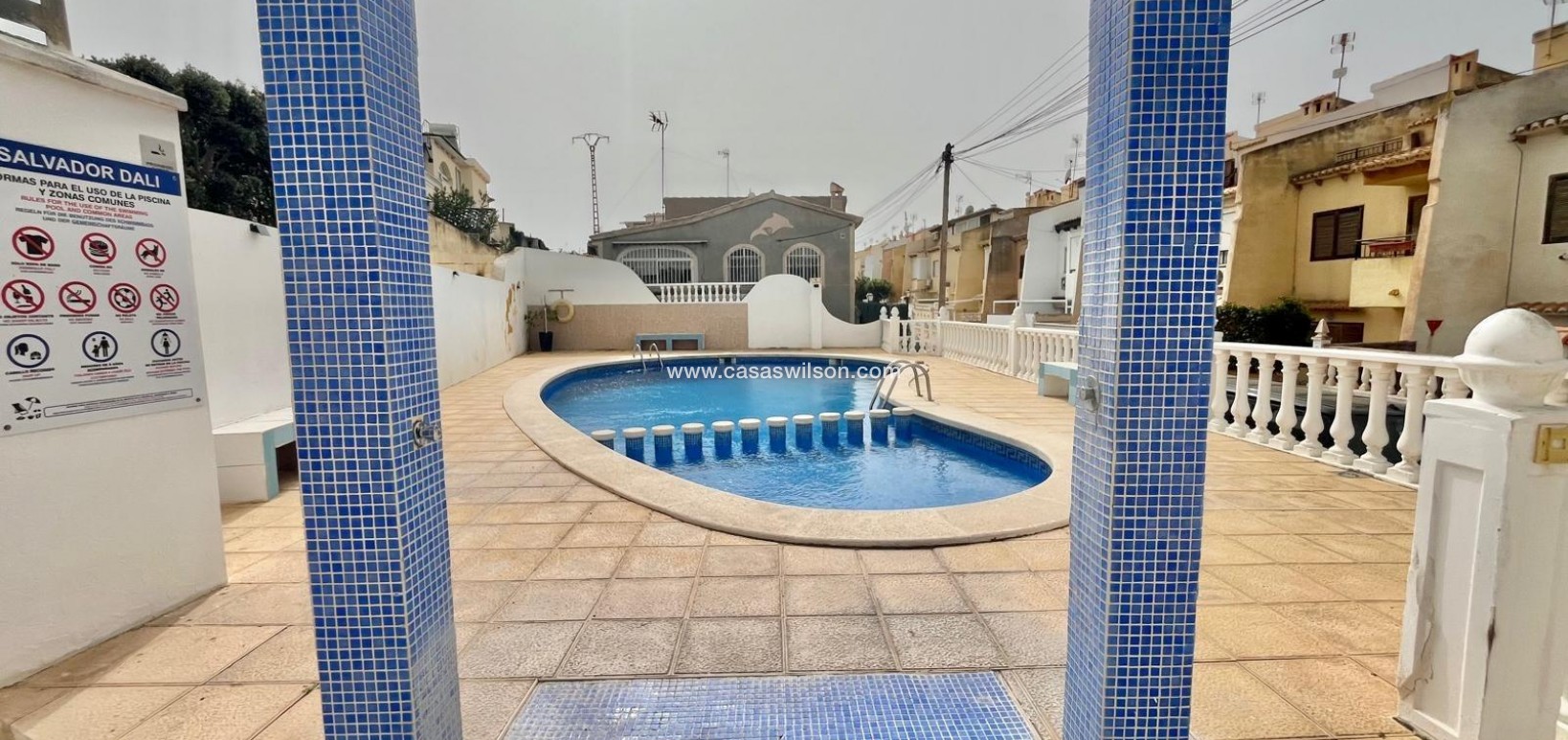 Sale - Villa - Torrevieja - Los Balcones - Los Altos del Edén