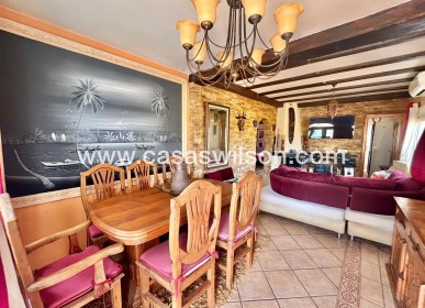 Sale - Villa - Torrevieja - Los Balcones - Los Altos del Edén