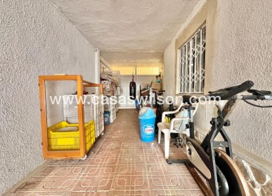 Sale - Villa - Torrevieja - Los Balcones - Los Altos del Edén