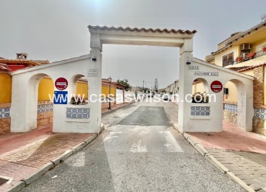 Sale - Villa - Torrevieja - Los Balcones - Los Altos del Edén