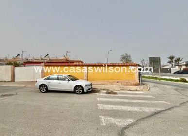 Sale - Villa - Torrevieja - Los Balcones - Los Altos del Edén