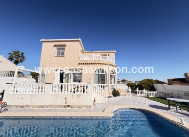 Sale - Villa - Villamartin - Villamartín