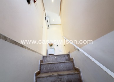 Sale - Villa - Villamartin - Villamartín