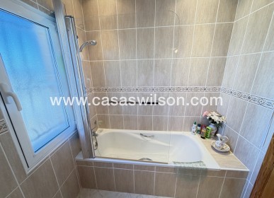 Sale - Villa - Villamartin - Villamartín