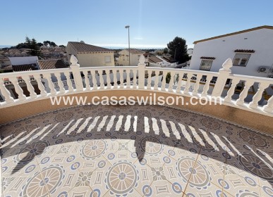 Sale - Villa - Villamartin - Villamartín