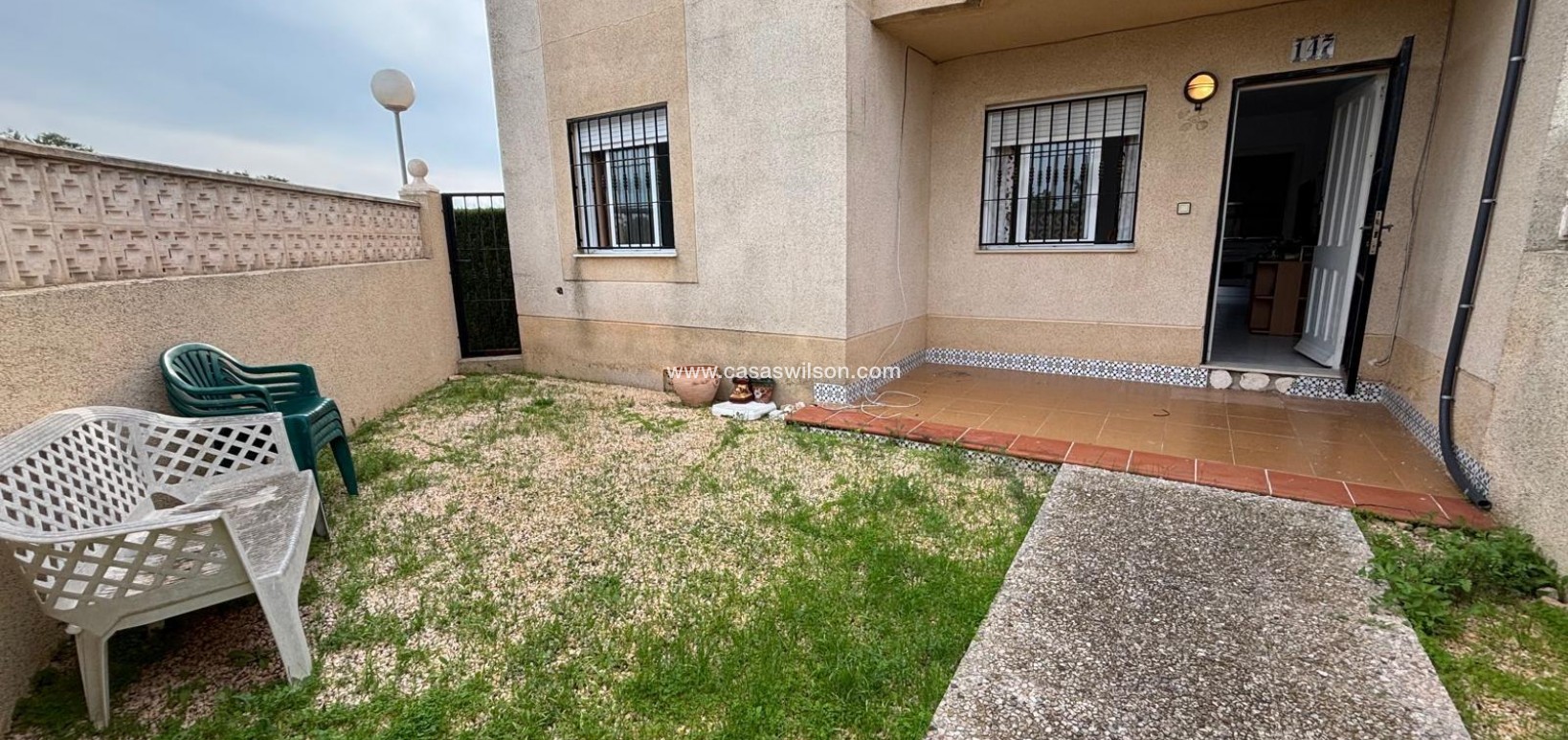 Sale - Bungalow - Torrevieja - La Siesta - El Salado - Torreta