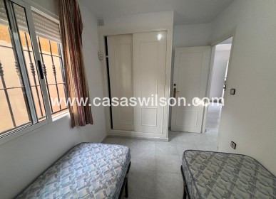 Sale - Bungalow - Torrevieja - La Siesta - El Salado - Torreta