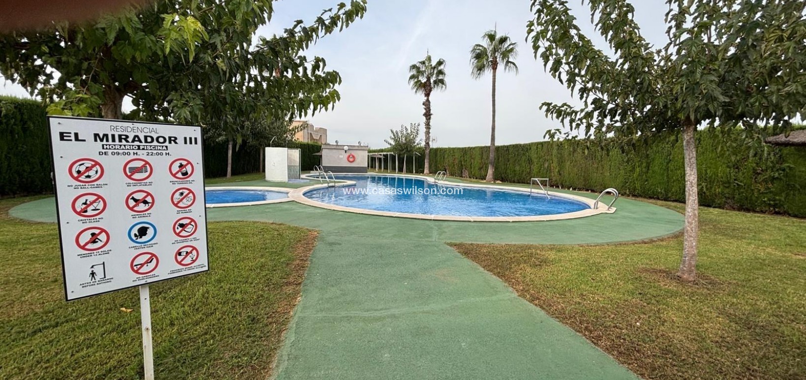 Sale - Bungalow - Torrevieja - La Siesta - El Salado - Torreta