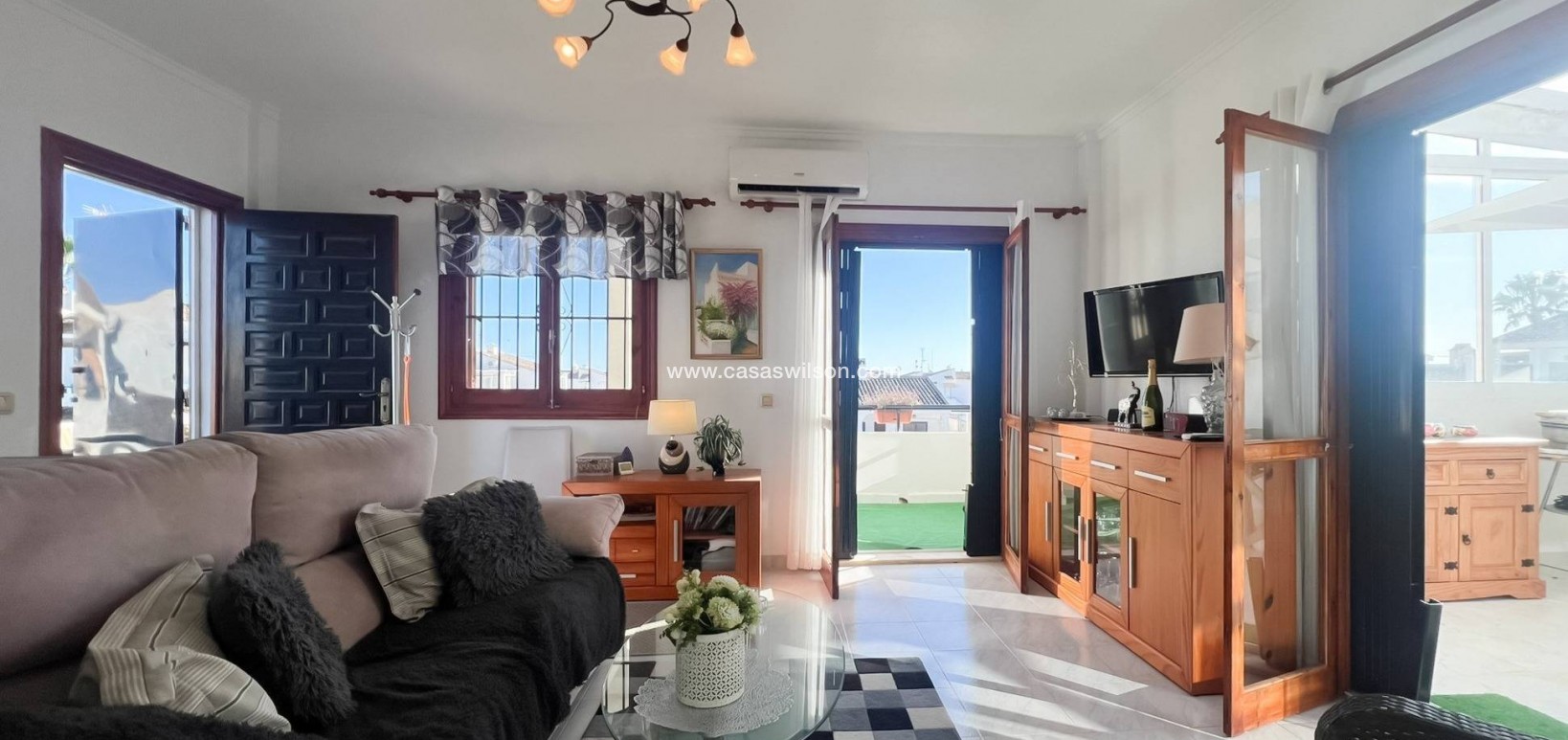 Sale - Bungalow - Torrevieja - Los Frutales