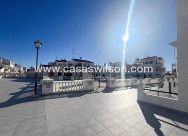 Sale - Bungalow - Torrevieja - Los Frutales