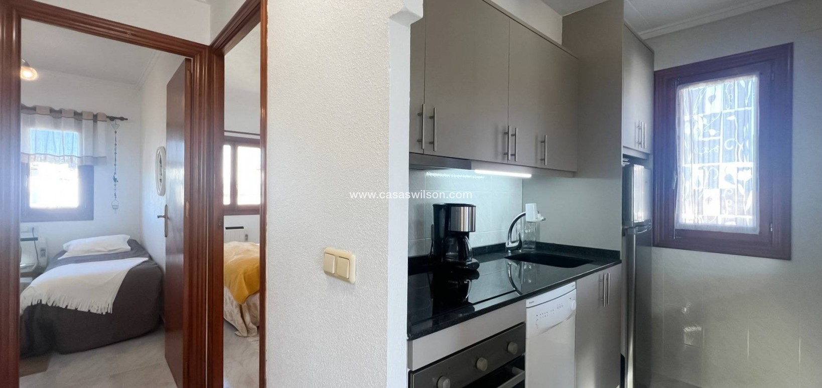 Sale - Bungalow - Torrevieja - Los Frutales