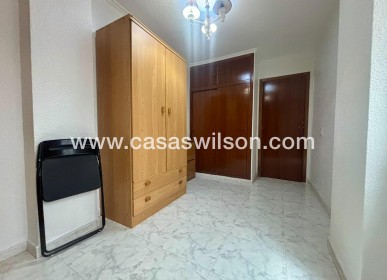 Sale - Appartement - Torrevieja