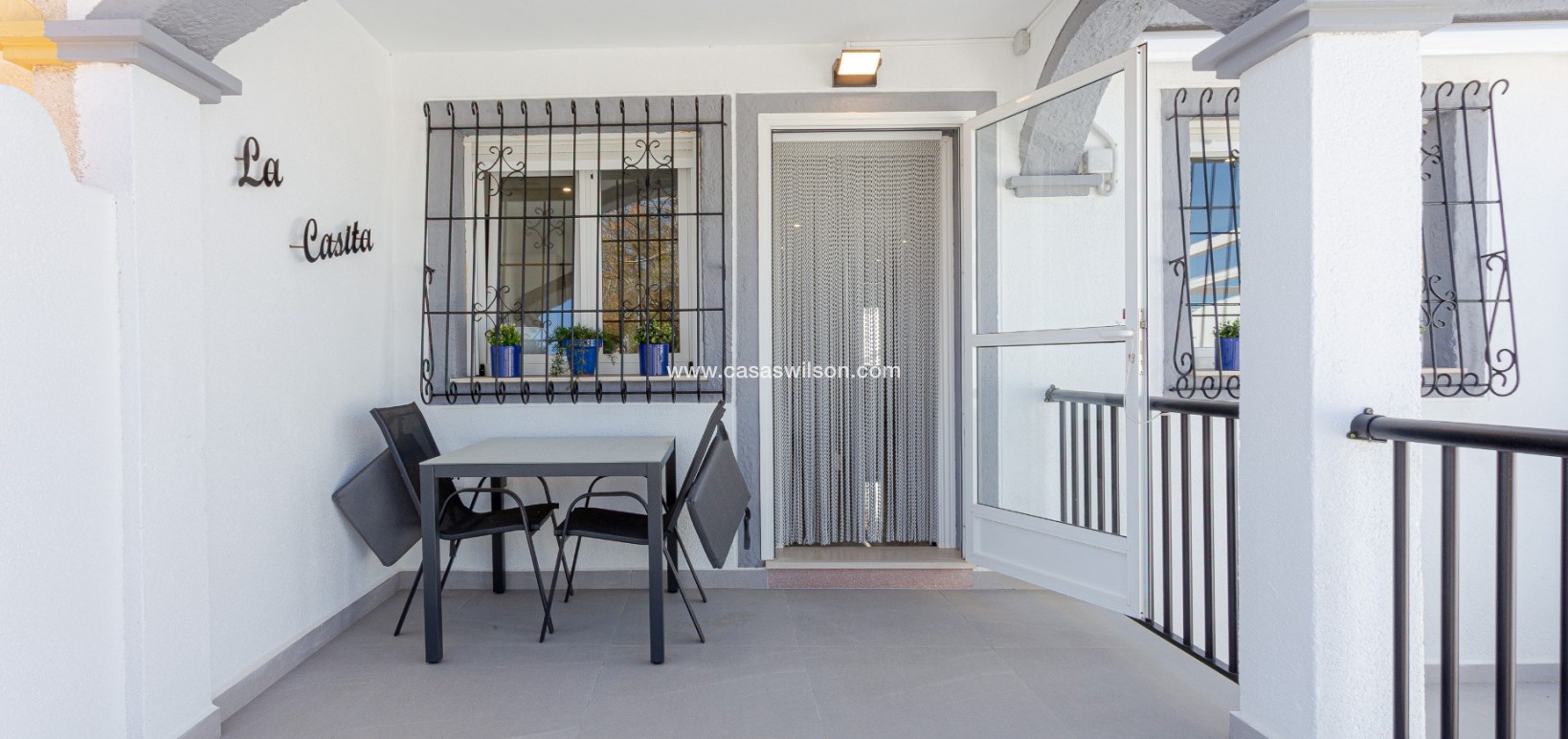 Sale - Villa - Pilar de la Horadada - Costa Blanca