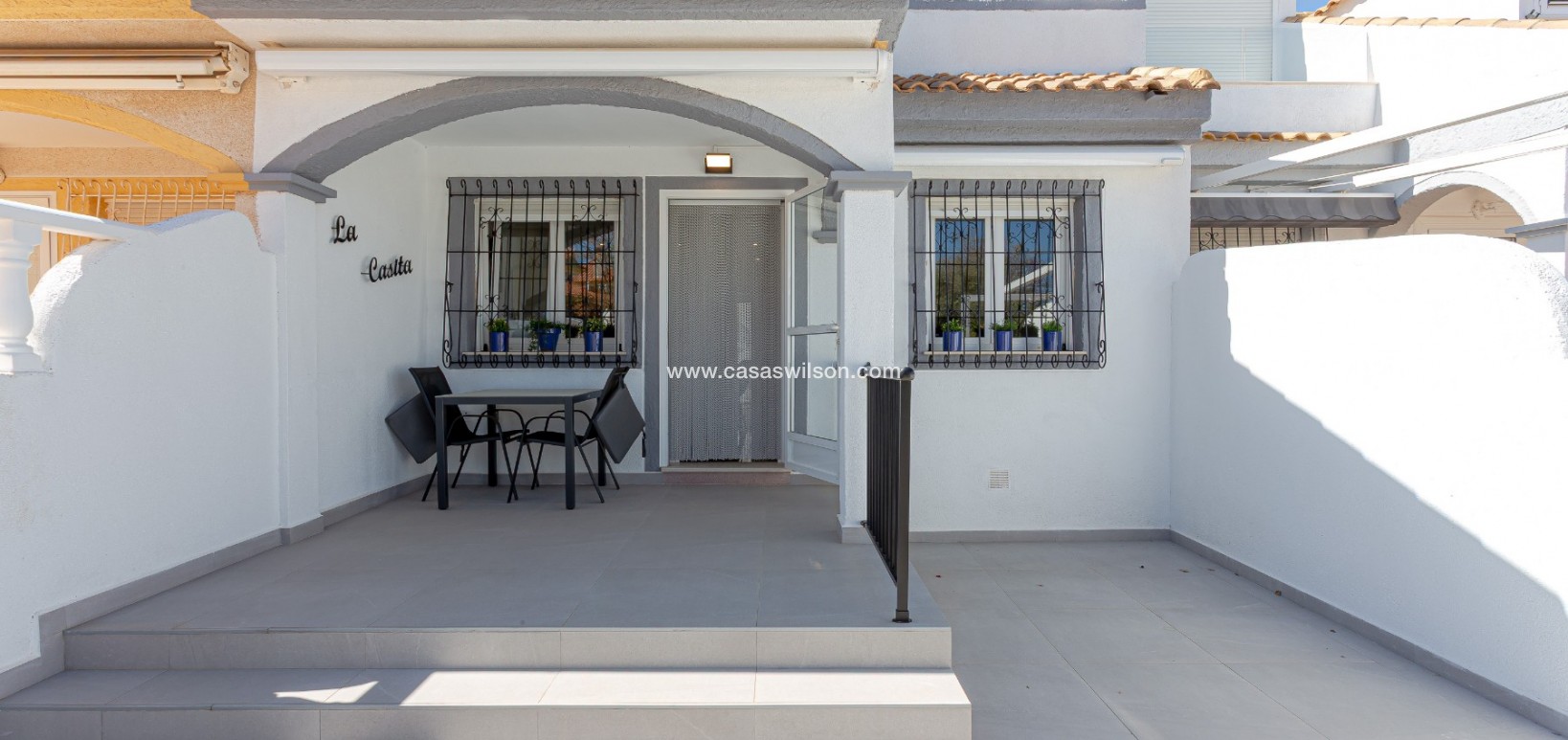 Sale - Villa - Pilar de la Horadada - Costa Blanca