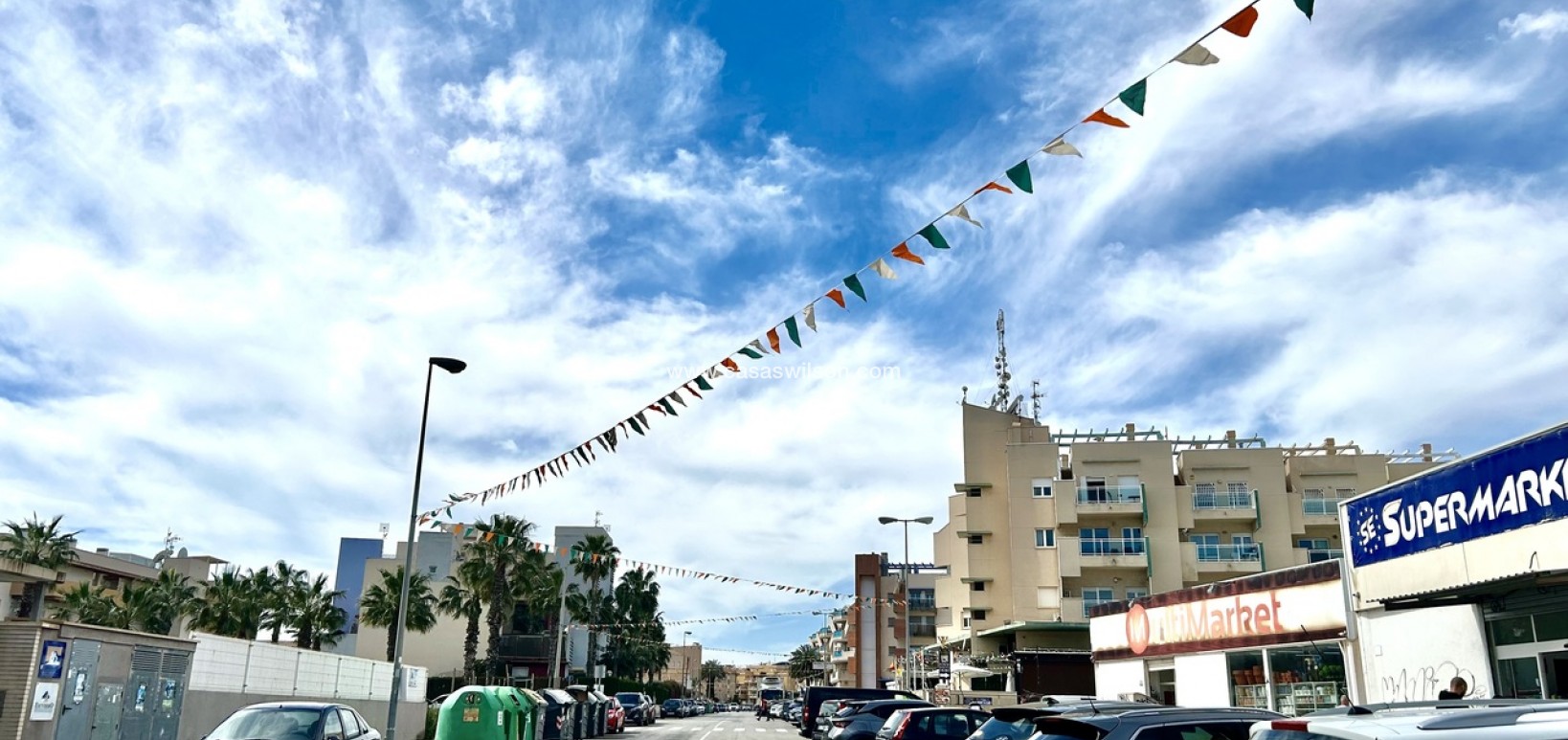 Sale - Apartment - Cabo Roig - Costa Blanca