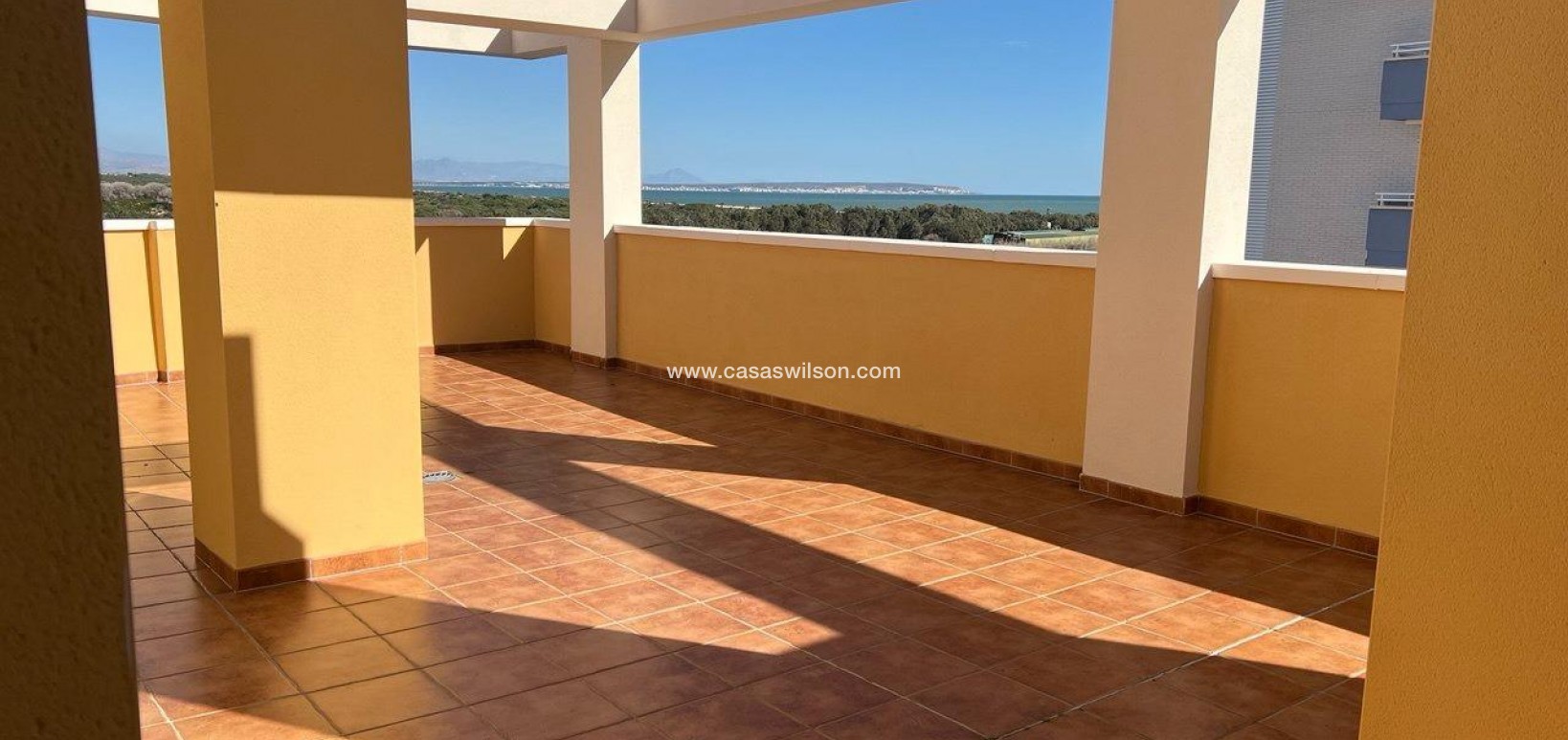 Sale - Apartment - Guardamar del Segura - Puerto Deportivo