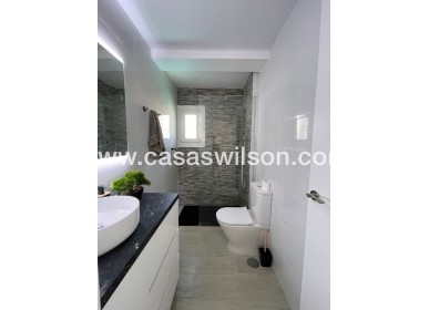 Sale - Apartment - Cabo Roig - Costa Blanca