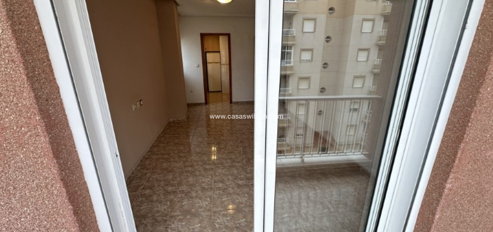 Sale - Apartment - Torrevieja - Costa Blanca