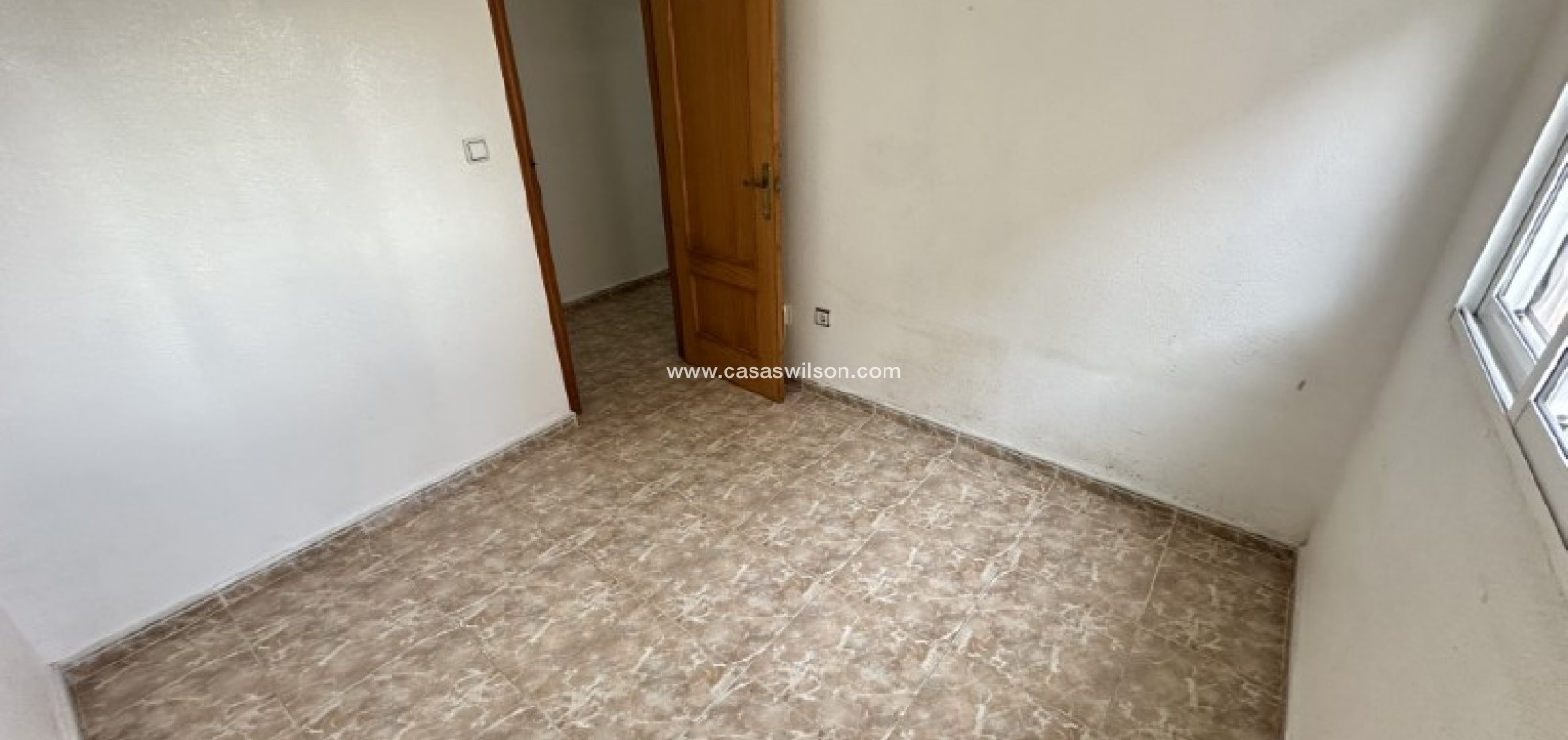 Sale - Apartment - Torrevieja - Costa Blanca