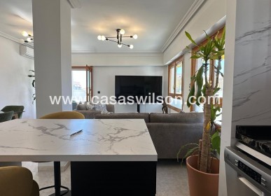 Venta - Apartamento - Torrevieja - Centro